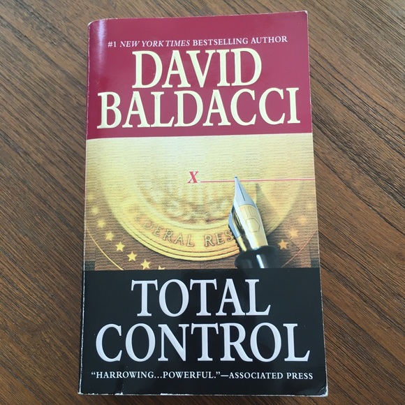 David Baldacci Book Total Control - Picture 1 of 3